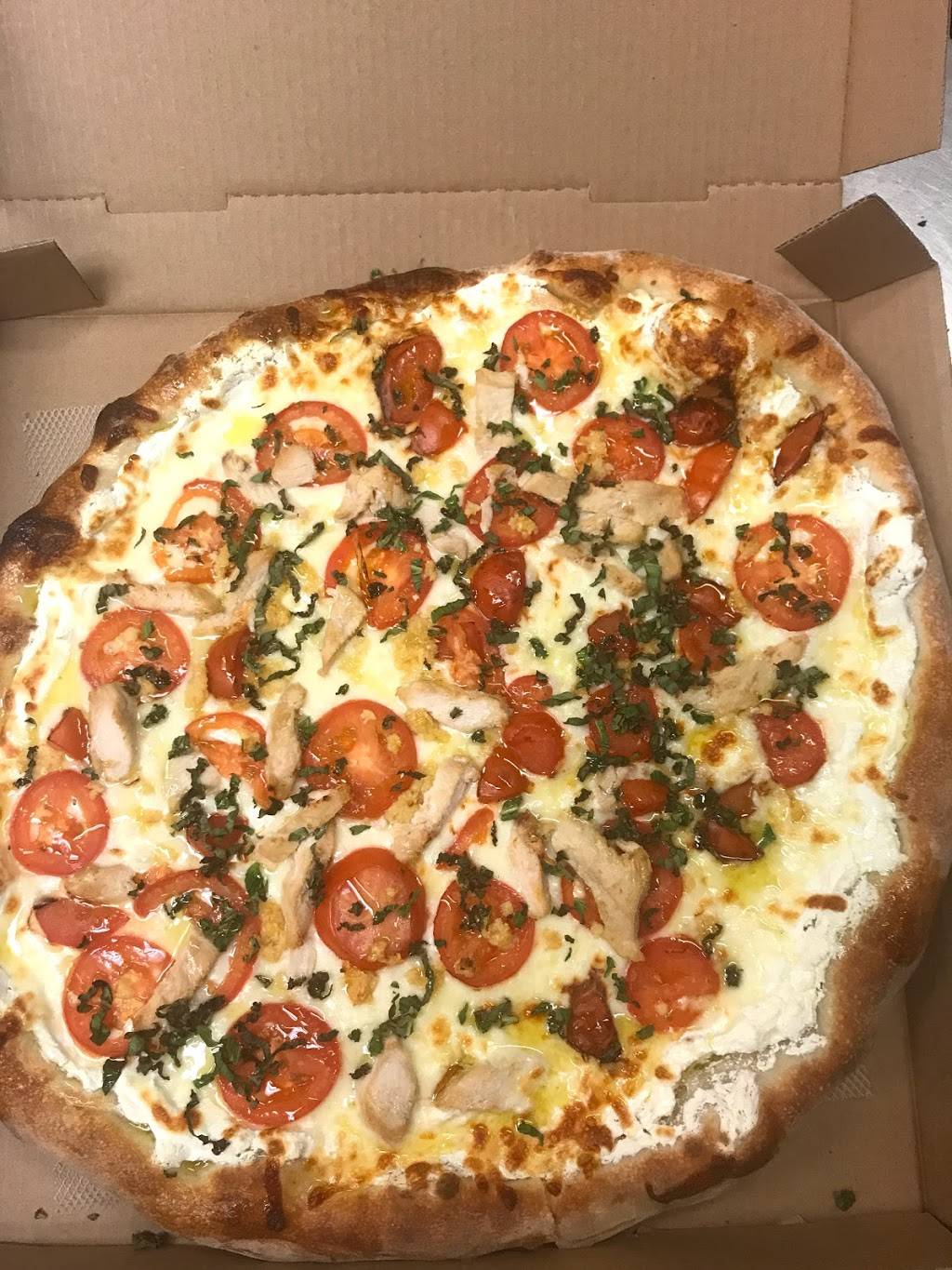 Little Italy Pizza & Pasta | restaurant | 1930 W Granada Blvd Ste 5, Ormond Beach, FL 32174, USA | 3866727660 OR +1 386-672-7660