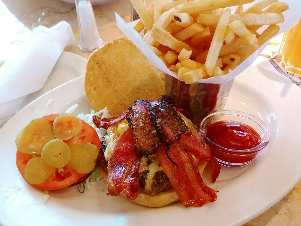 The Cheesecake Factory | restaurant | 230 Tresser Blvd, Stamford, CT 06901, USA | 2033160649 OR +1 203-316-0649