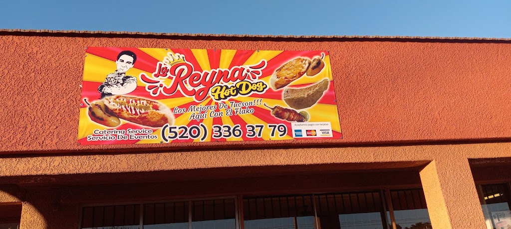 Hot Dogs La Reyna | meal takeaway | 924 W Prince Rd, Tucson, AZ 85705, USA | 5203363779 OR +1 520-336-3779