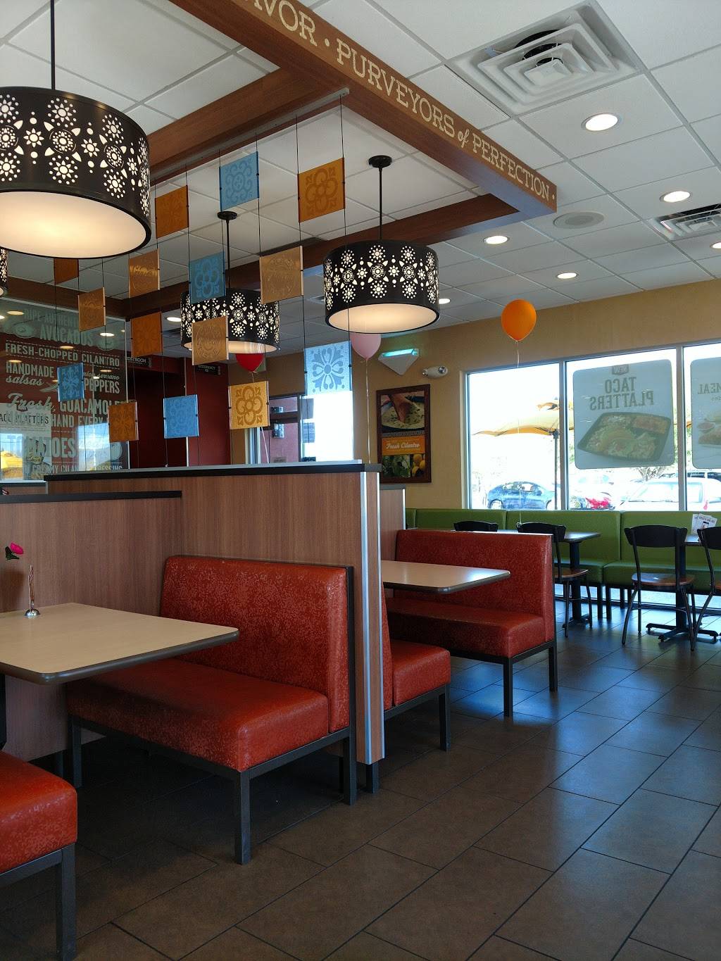 El Pollo Loco | restaurant | 19380 Bear Valley Rd, Apple Valley, CA 92308, USA | 7602475595 OR +1 760-247-5595