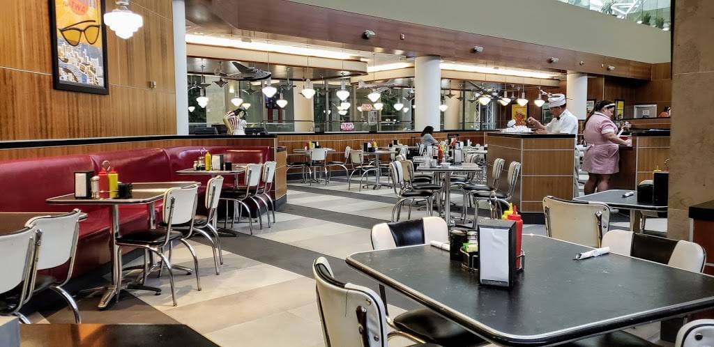 Rubys Diner | restaurant | 18601 Airport Way, Santa Ana, CA 92707, USA | 9492526125 OR +1 949-252-6125