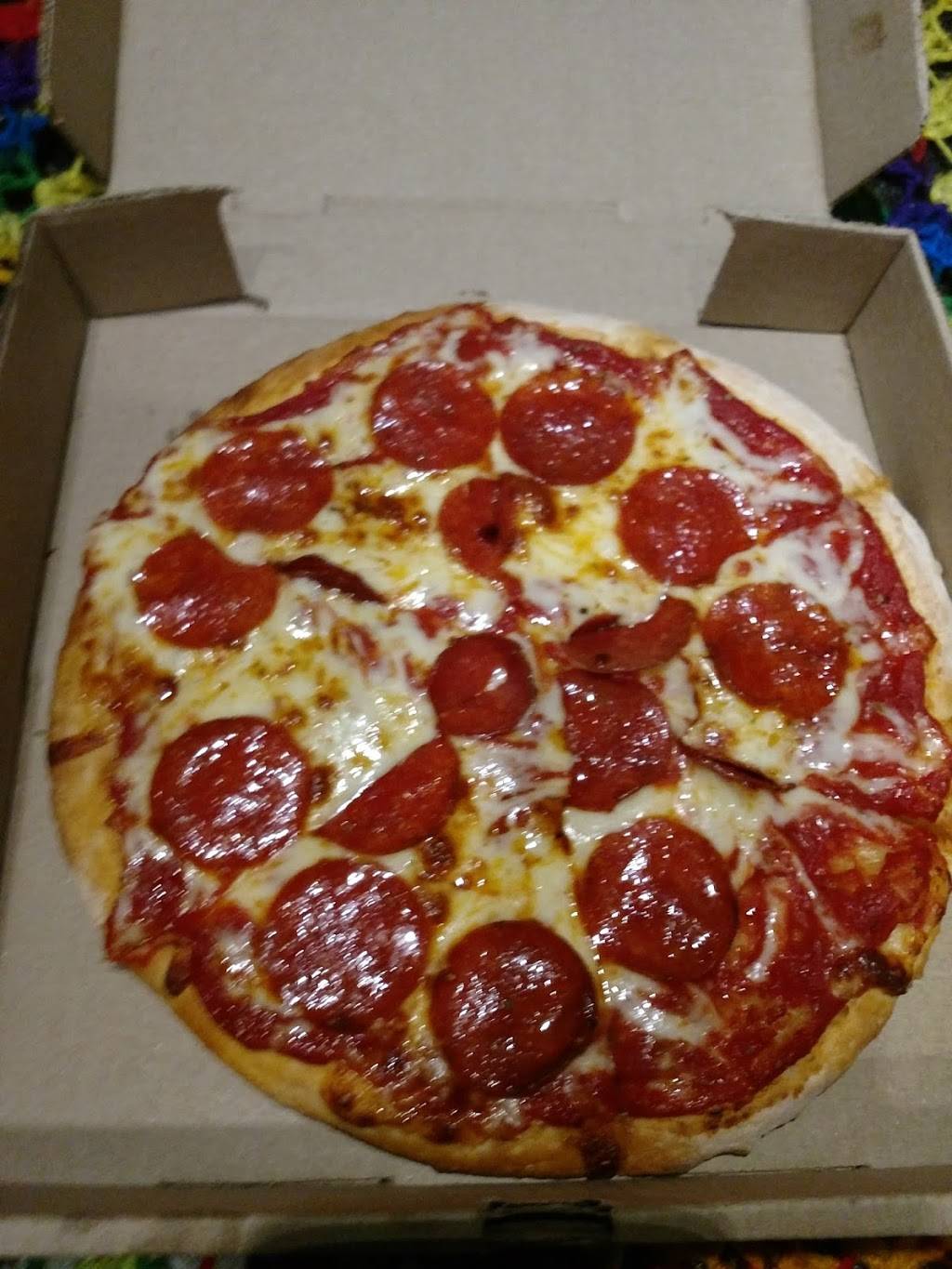 Sonnys Pizza Inc | restaurant | 146 Main St, Fairfield, ME 04937, USA | 2074537624 OR +1 207-453-7624