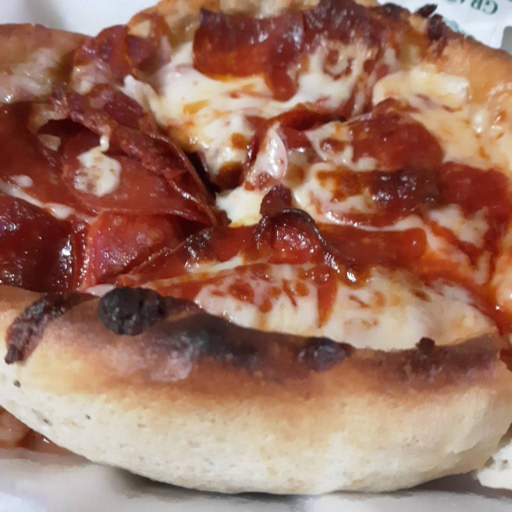 Wilsons Pizza & Grill | restaurant | 1801 Quindaro Blvd, Kansas City, KS 66104, USA | 9136214066 OR +1 913-621-4066