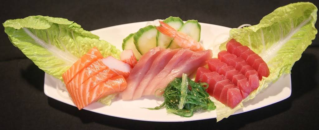 Lotus Fusion | restaurant | 1620 W El Camino Ave, Sacramento, CA 95833, USA | 9169203300 OR +1 916-920-3300