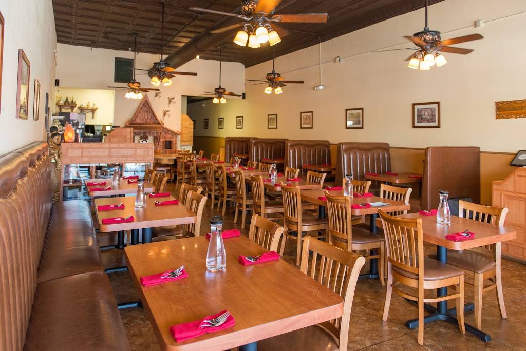 Nunthaporns Thai Cuisine | restaurant | 17 W Main St, Mesa, AZ 85201, USA | 4806496140 OR +1 480-649-6140