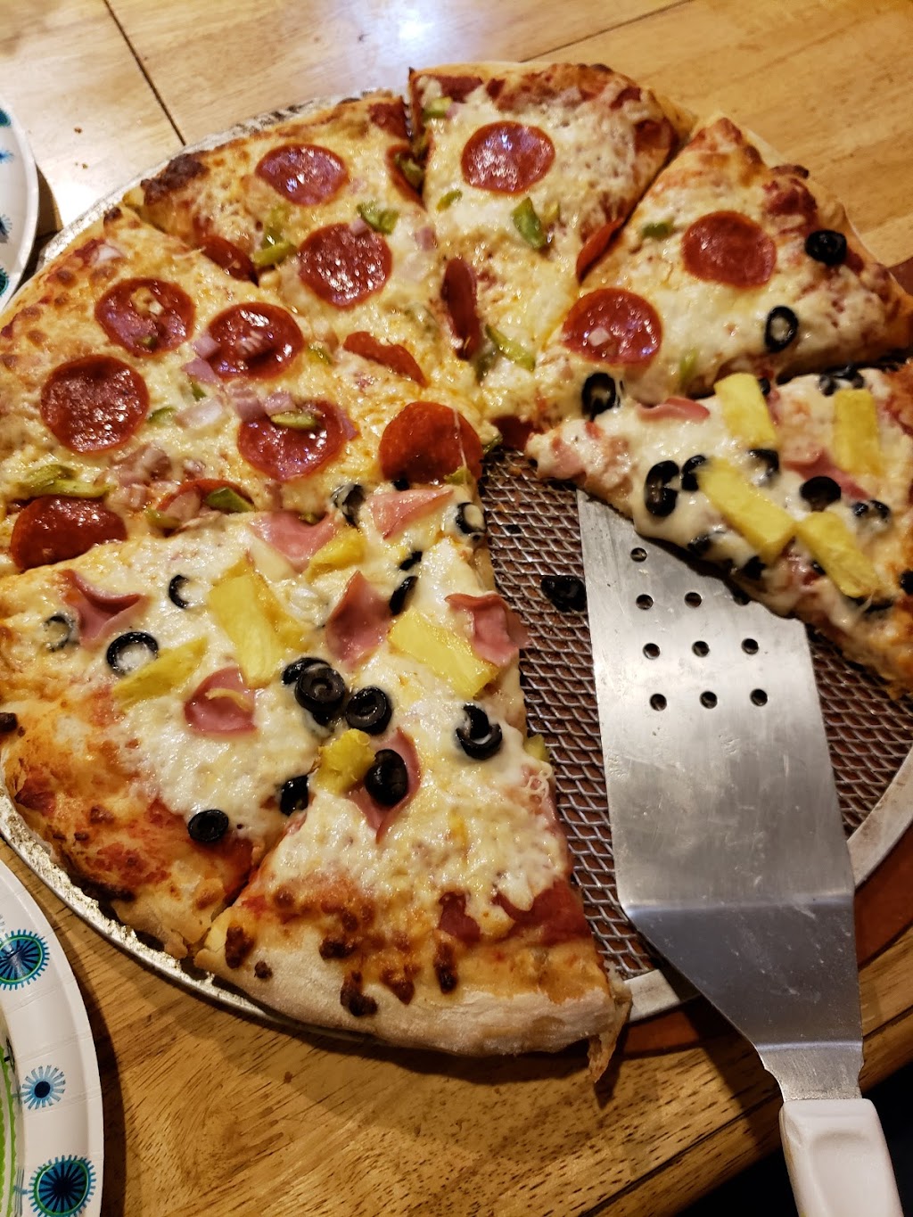 Sandstone Pizza & Grill | restaurant | UT-35, Hanna, UT 84031, USA | 4358485253 OR +1 435-848-5253