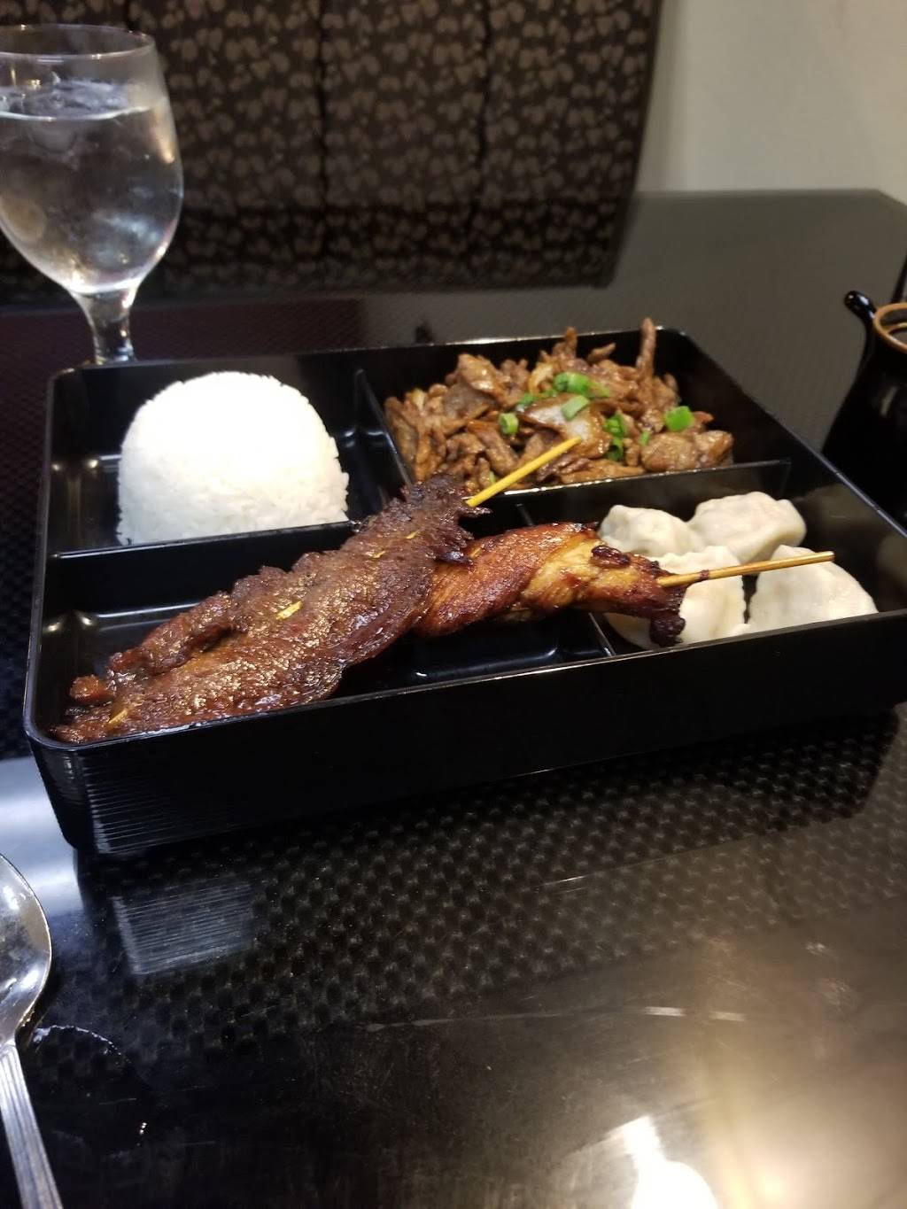 Wei-Li | restaurant | 945 Center St, Auburn, ME 04210, USA | 2073440022 OR +1 207-344-0022