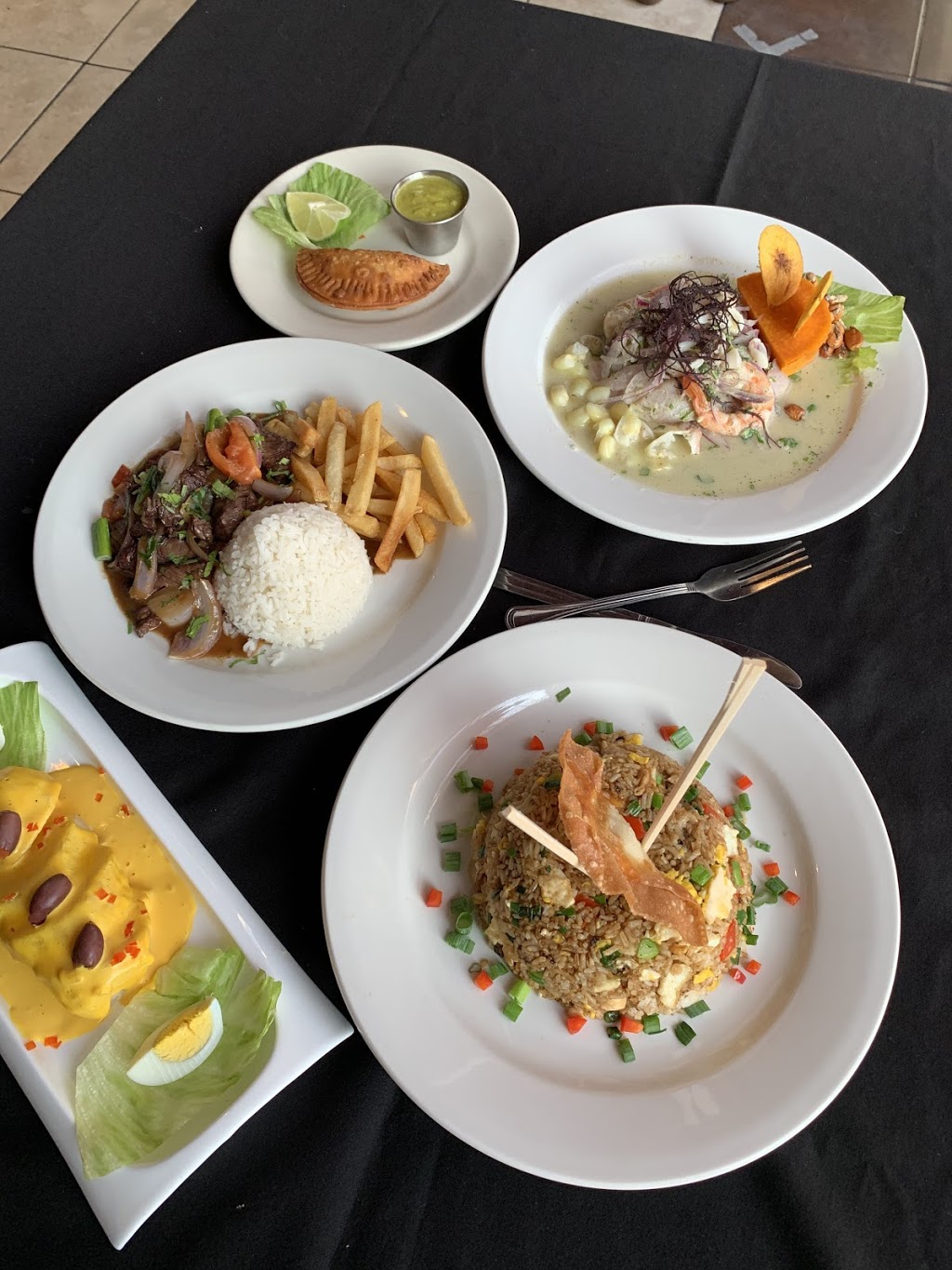 Pisco Peruvian Restaurant & Bar | restaurant | 3224 W Lawrence Ave, Chicago, IL 60625, USA | 7739618414 OR +1 773-961-8414