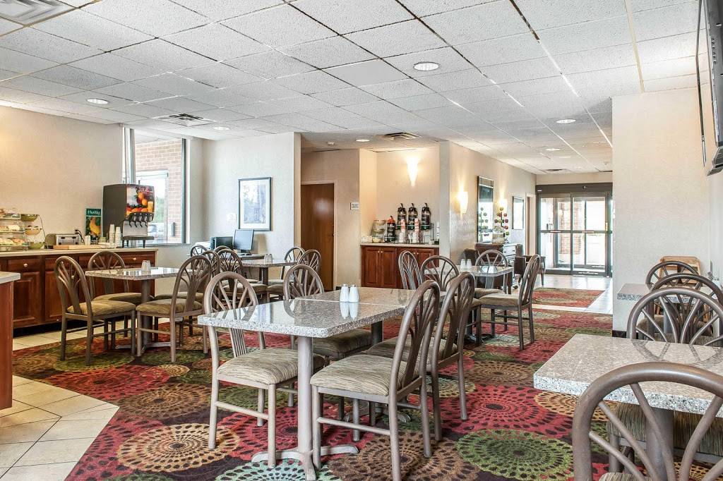 Quality Inn Chester I-75 | restaurant | 8567 Cincinnati Dayton Rd, West Chester Township, OH 45069, USA | 5137553900 OR +1 513-755-3900