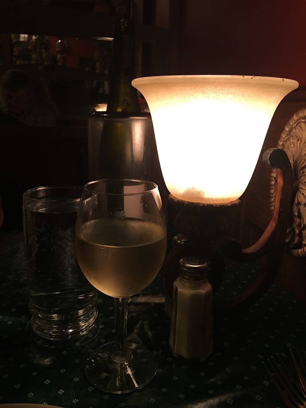 Venditoris Italian Restaurant | restaurant | 2575 Hilton Garden Dr, Auburn, AL 36830, USA | 3348267360 OR +1 334-826-7360