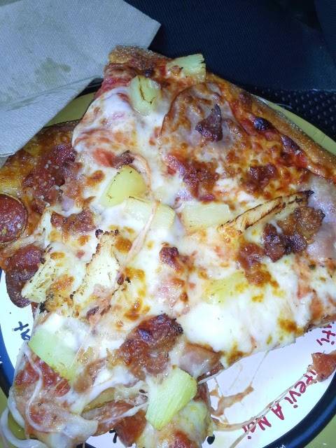 Marcos Pizza | meal delivery | 540 Hidden Valley Pkwy #103, Corona, CA 92879, USA | 9515208500 OR +1 951-520-8500