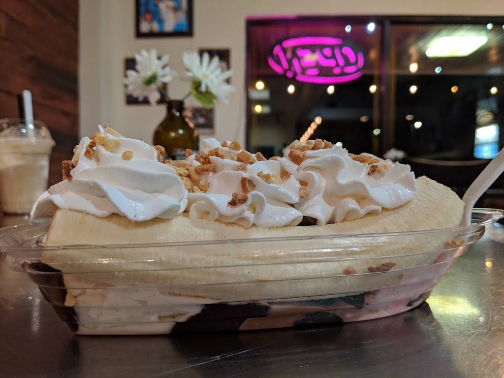 West Orange Creamery and Soda Fountain | restaurant | 1575 Maguire Rd suite 101, Ocoee, FL 34761, USA | 4076566066 OR +1 407-656-6066