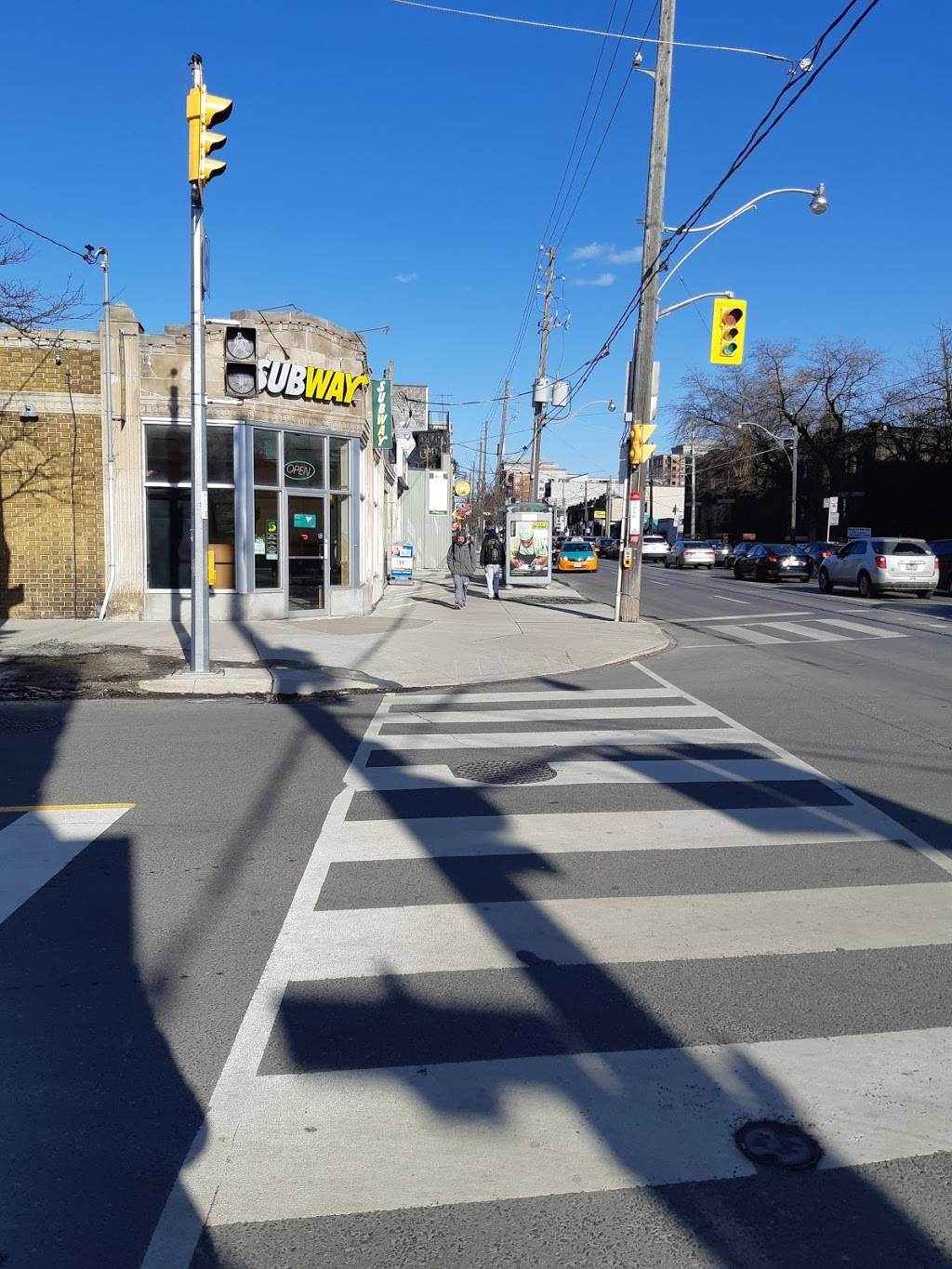 Subway | restaurant | 968 Kingston Rd Units 4 & 5, Toronto, ON M4E 1S9, Canada | 4166987262 OR +1 416-698-7262