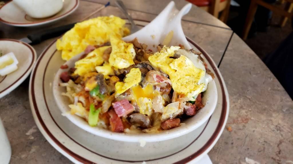 Tommys Home Run Family Restaurant | restaurant | 7839 Sheridan Rd, Kenosha, WI 53143, USA | 2626545155 OR +1 262-654-5155