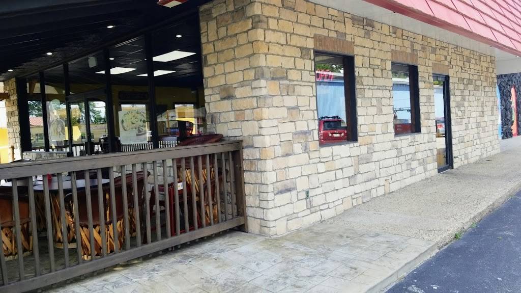 La Loma Restaurant | restaurant | 560 Eastern Blvd, Clarksville, IN 47129, USA | 8122833775 OR +1 812-283-3775