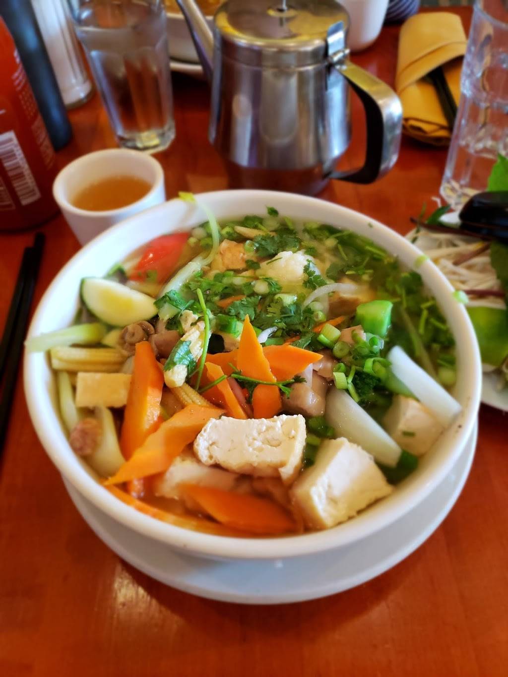 Pho 88 restaurant | restaurant | 1270 Westford St, Lowell, MA 01851, USA | 9784527300 OR +1 978-452-7300