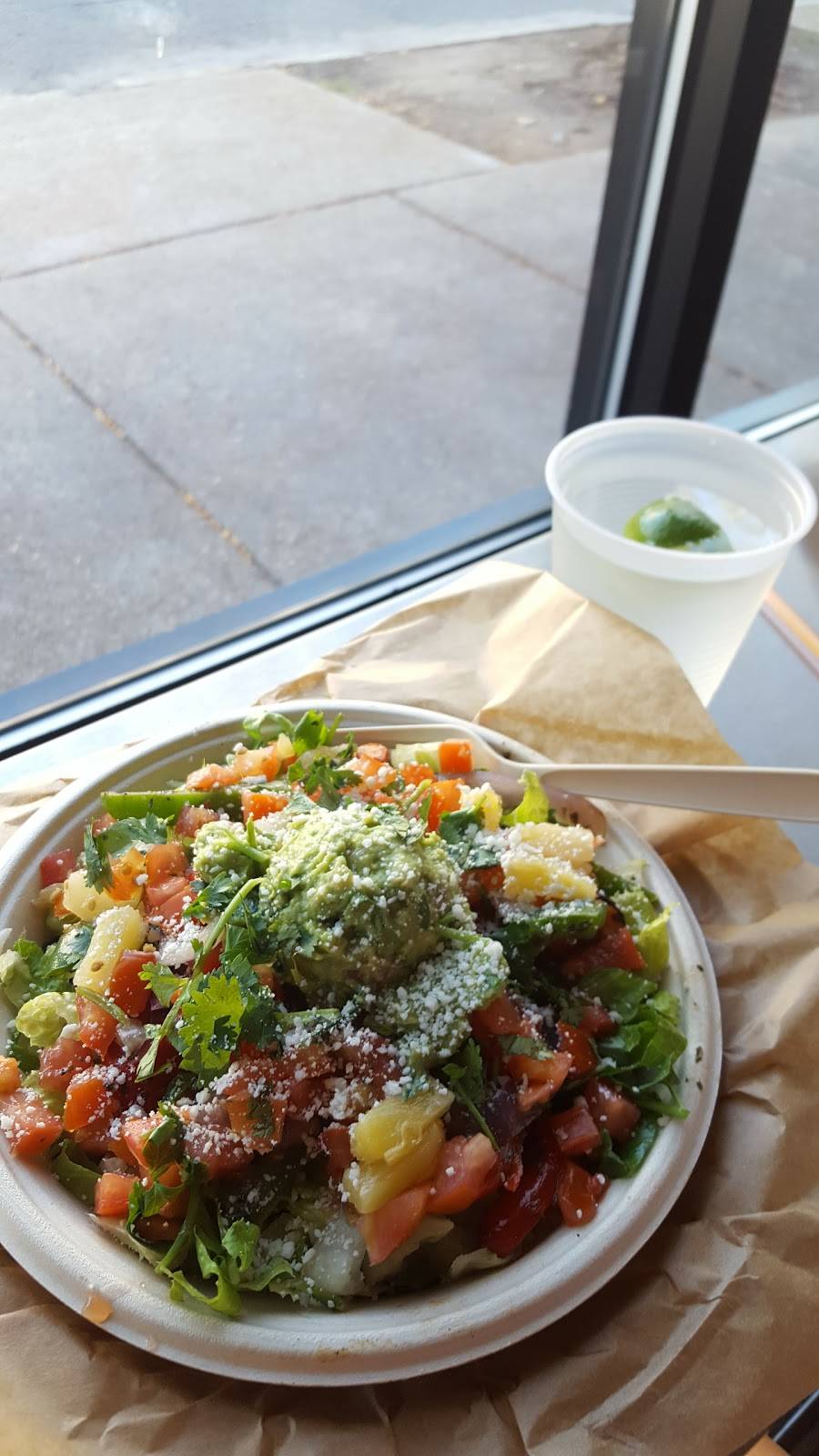 QDOBA Mexican Eats | restaurant | 3100 S Grand Blvd Ste F, St. Louis, MO 63118, USA | 3147727200 OR +1 314-772-7200