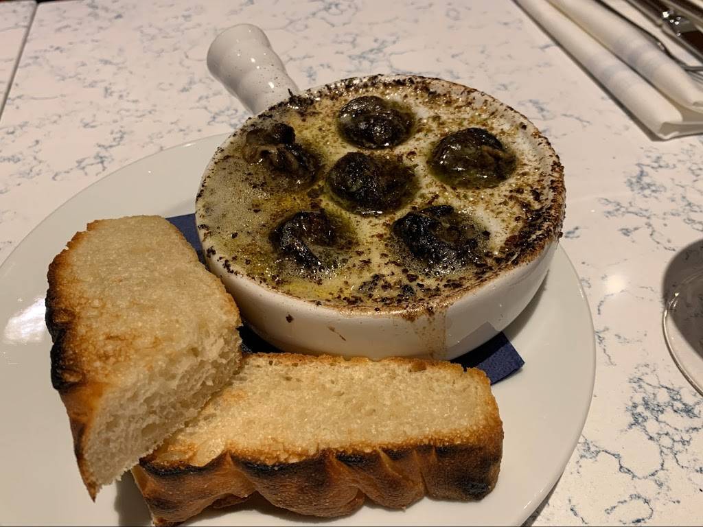 Chez Hugo | restaurant | 206 E Redwood St, Baltimore, MD 21202, USA | 4434383002 OR +1 443-438-3002