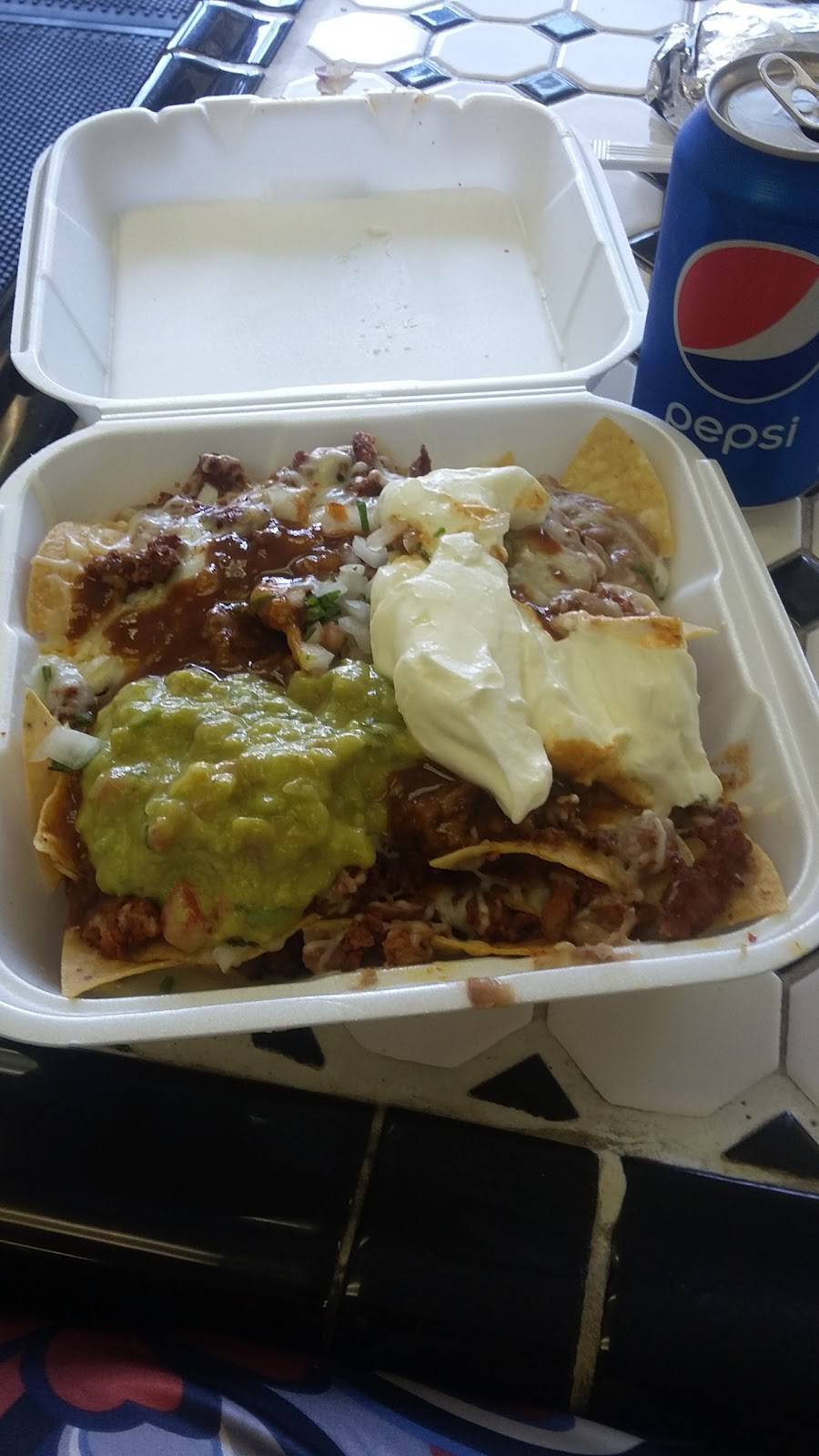 Taqueria La Mexicana | restaurant | 125 E Anaheim St # B, Long Beach, CA 90813, USA | 5625918586 OR +1 562-591-8586