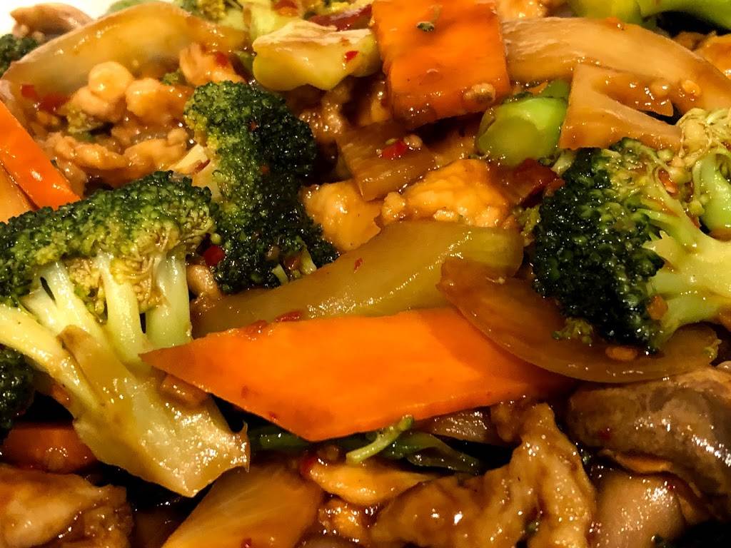 Phoenix Chinese Restaurant | restaurant | 502 US-80, Bloomingdale, GA 31302, USA | 9123300933 OR +1 912-330-0933