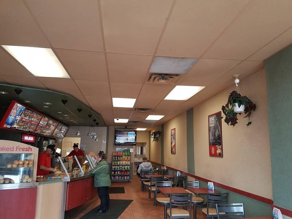 Mr.Sub | restaurant | 2300 Islington Ave, Etobicoke, ON M9W 3W8, Canada | 4167404076 OR +1 416-740-4076