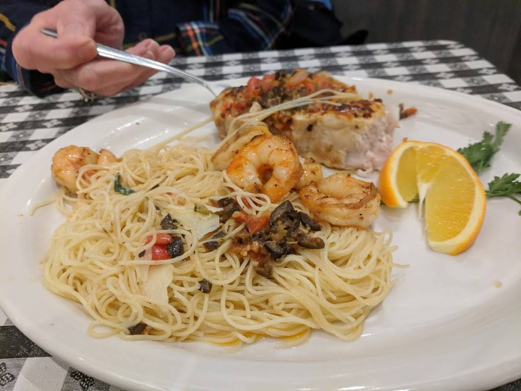 Fuscos Market | restaurant | 2900 Dreher Shoals Rd Suite A, Columbia, SC 29212, USA | 8038289795 OR +1 803-828-9795