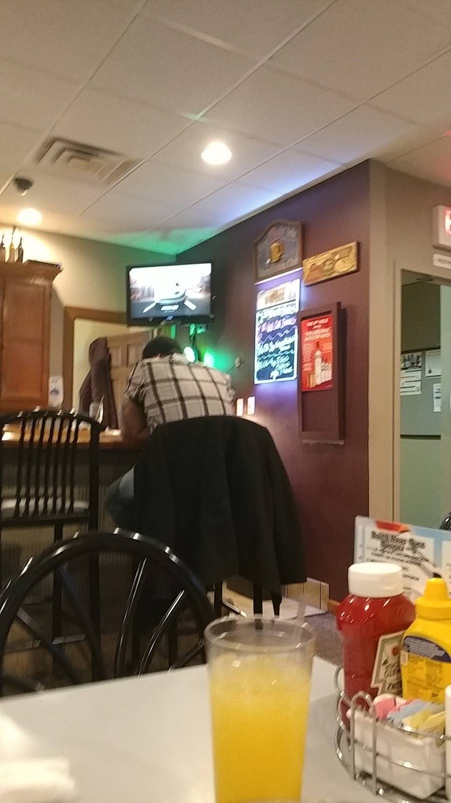 19th Hole Grill | restaurant | 1054 Sunnyslope Dr, Crown Point, IN 46307, USA | 2199882282 OR +1 219-988-2282