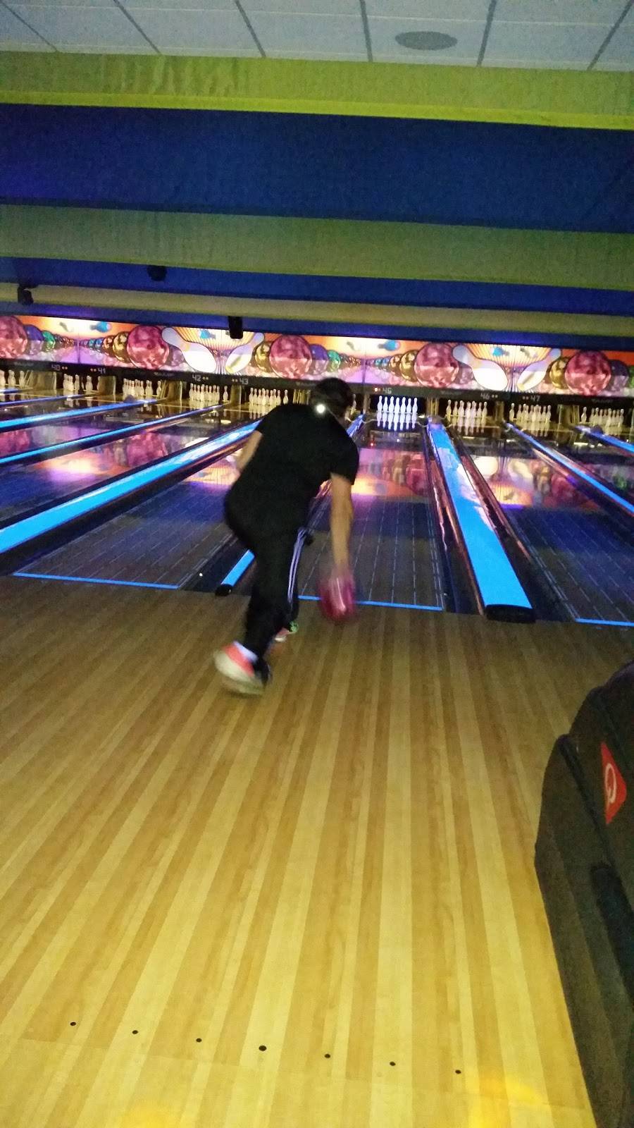 Phantom Warrior Lanes | meal takeaway | 49010 Clear Creek Rd, Fort Hood, TX 76544, USA | 2542873424 OR +1 254-287-3424