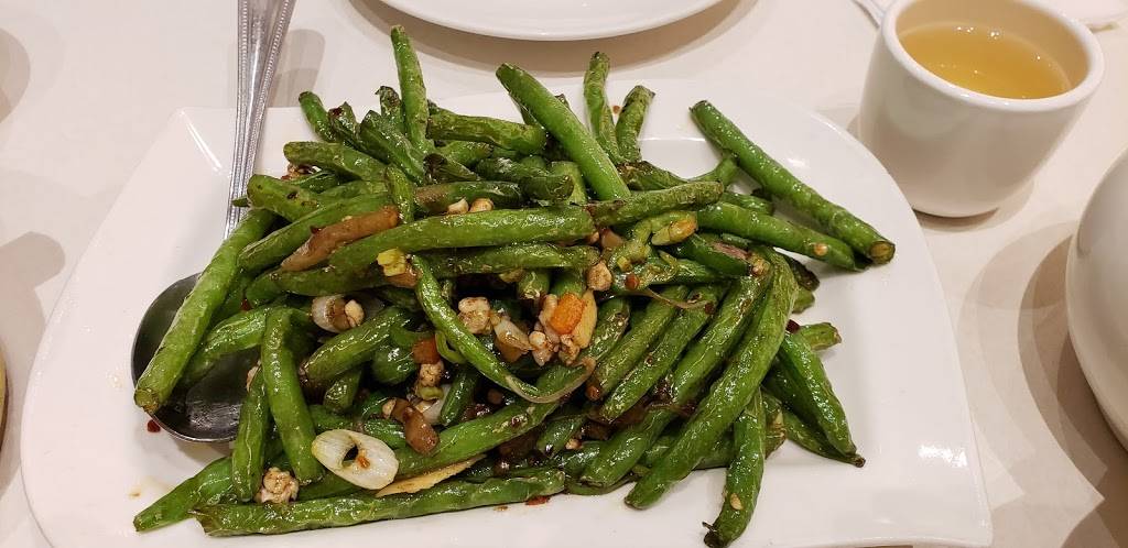 Grandmas Dim Sum | restaurant | 40-24 College Point Blvd, Flushing, NY 11354, USA | 7188883326 OR +1 718-888-3326