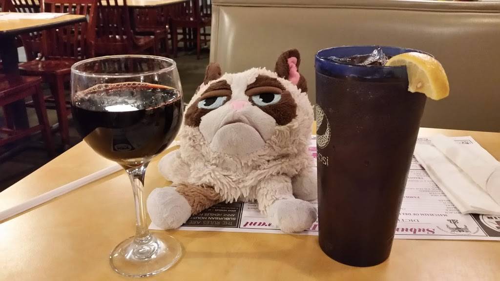 Suburban House | restaurant | 1700 Reisterstown Rd #105, Pikesville, MD 21208, USA | 4104847775 OR +1 410-484-7775