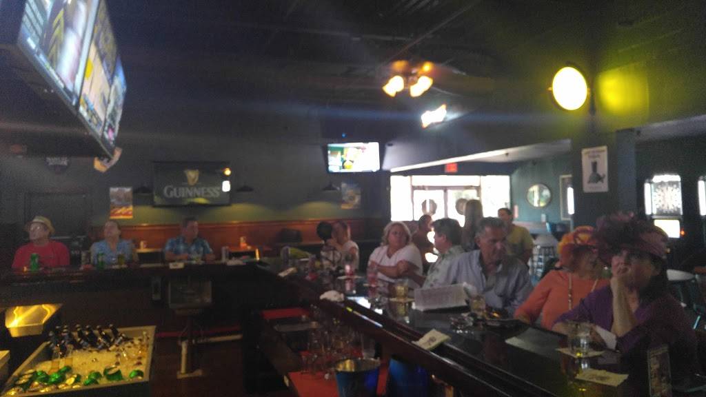 Slizzy McGees | restaurant | 6201 12th St N, St. Petersburg, FL 33702, USA | 7272893118 OR +1 727-289-3118