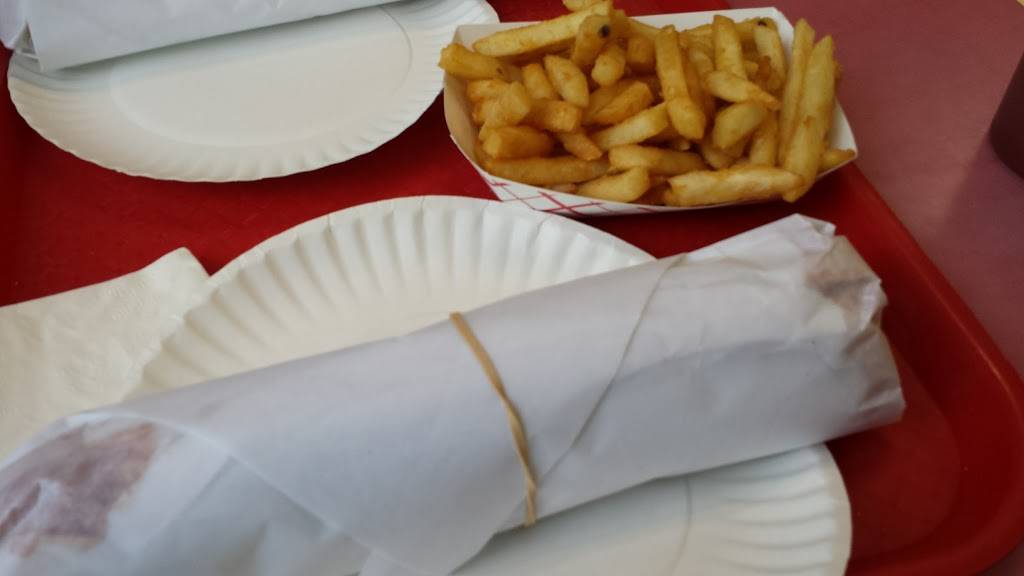 Haps Famous Roast Beef Subs | restaurant | 2222 Lafayette Rd #3, Portsmouth, NH 03801, USA | 6033738455 OR +1 603-373-8455