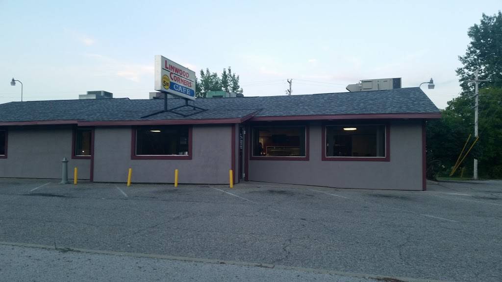 Linwood Corners Cafe | restaurant | 44 N Huron Rd, Linwood, MI 48634, USA | 9896975141 OR +1 989-697-5141