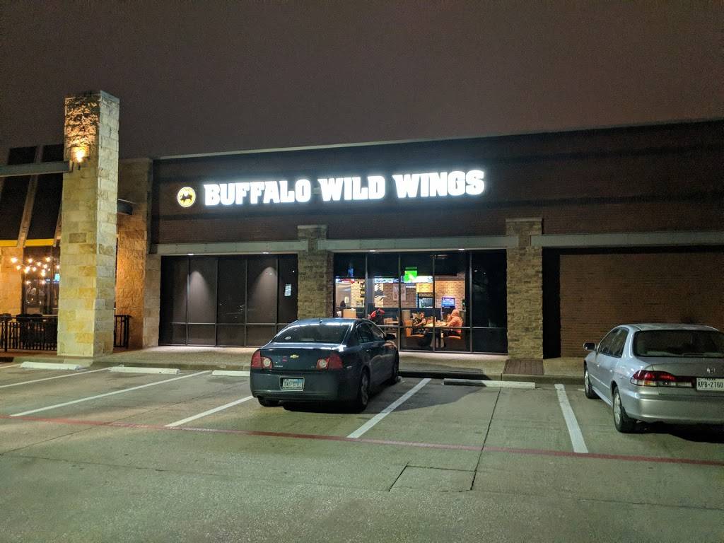 Buffalo Wild Wings | meal takeaway | 5000 Belt Line Rd #100, Dallas, TX 75254, USA | 9727019464 OR +1 972-701-9464