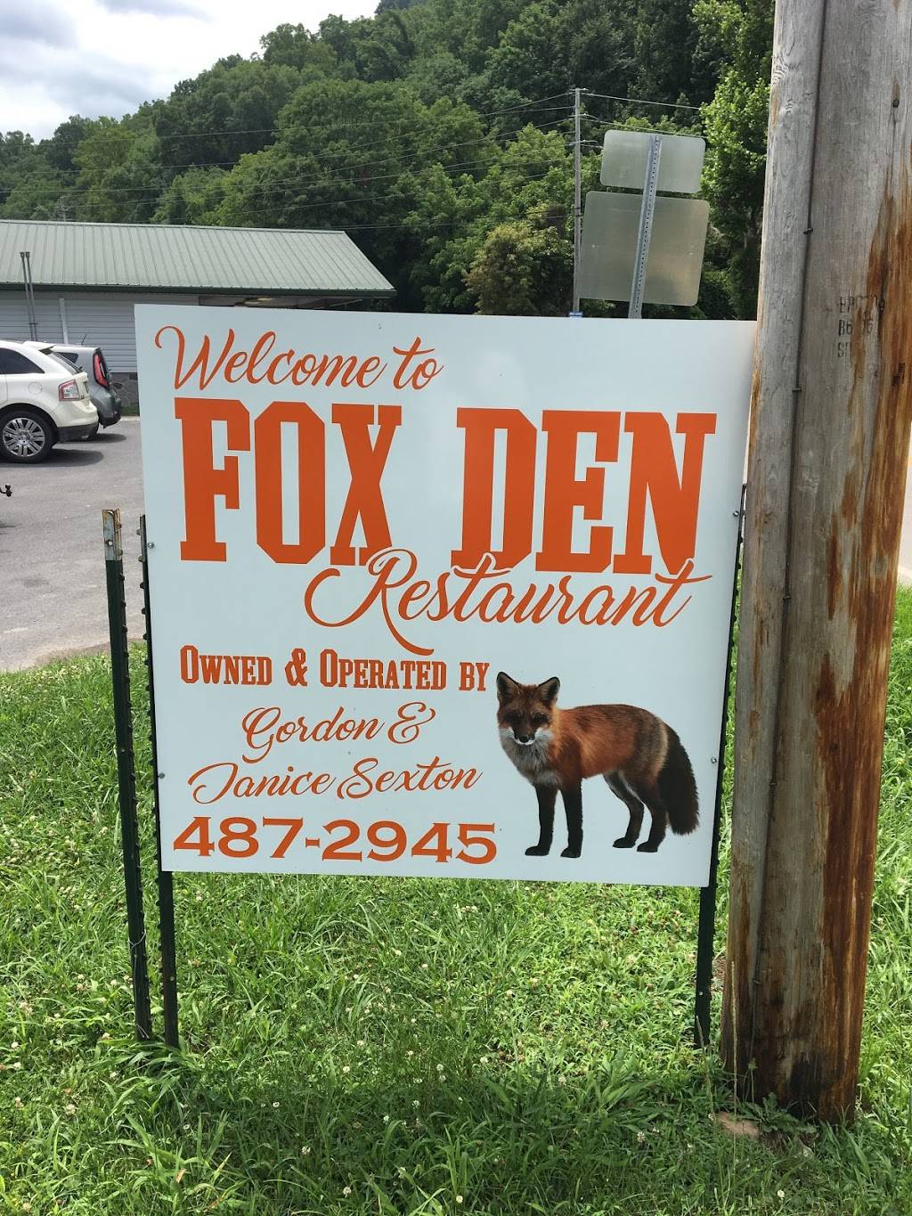 Fox Den | restaurant | 790 TN-107, Del Rio, TN 37727, USA | 4234872945 OR +1 423-487-2945