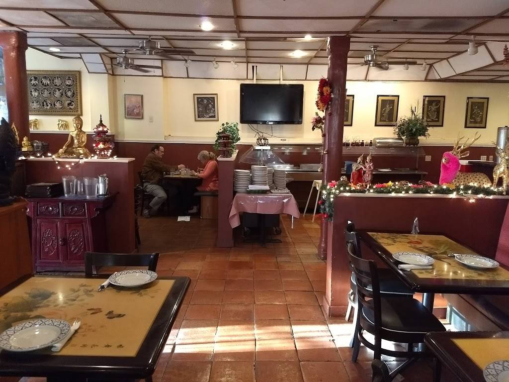 Thai Village Restaurant | restaurant | 2512 Times Blvd, Houston, TX 77005, USA | 7135248682 OR +1 713-524-8682