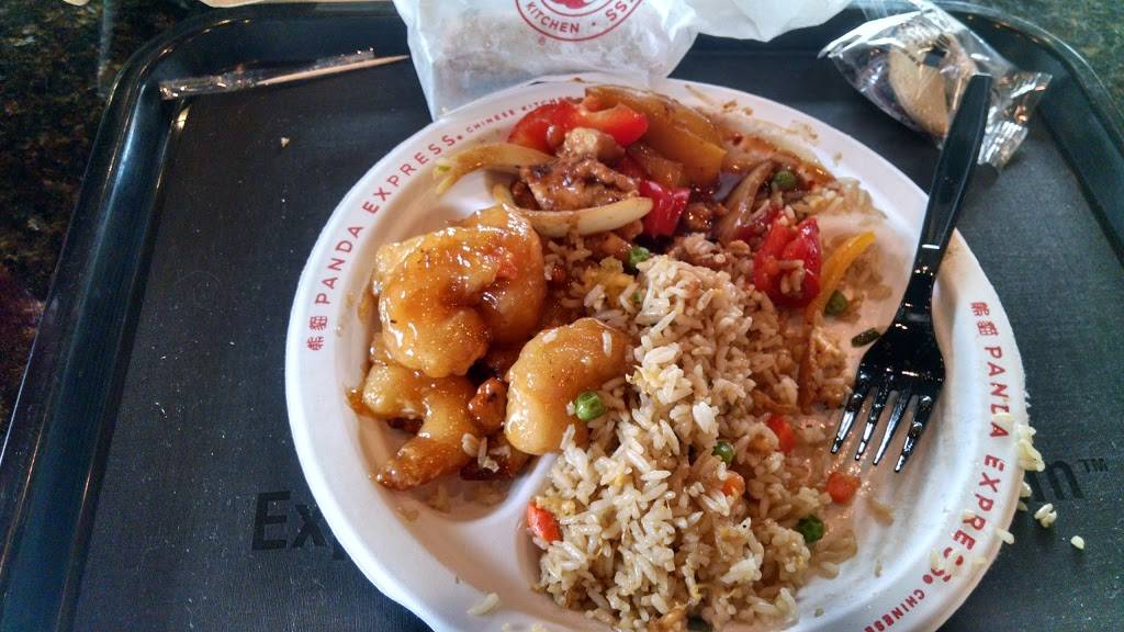 Panda Express | meal takeaway | 23861 Clinton Keith Rd, Wildomar, CA 92595, USA | 9516961387 OR +1 951-696-1387