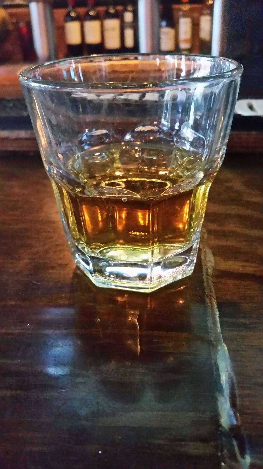 Lollygaggers | restaurant | 744 SE US Hwy 19, Crystal River, FL 34429, USA | 3527943888 OR +1 352-794-3888