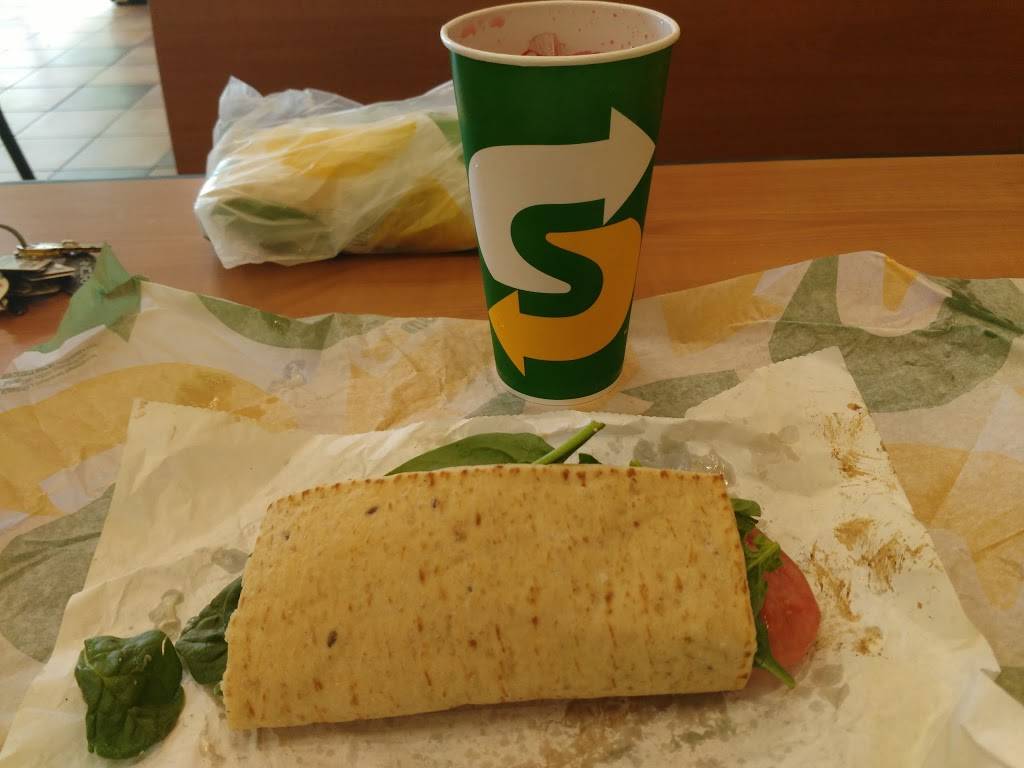 Subway Restaurants | restaurant | 6422 Babcock Rd, San Antonio, TX 78240, USA | 2106901150 OR +1 210-690-1150