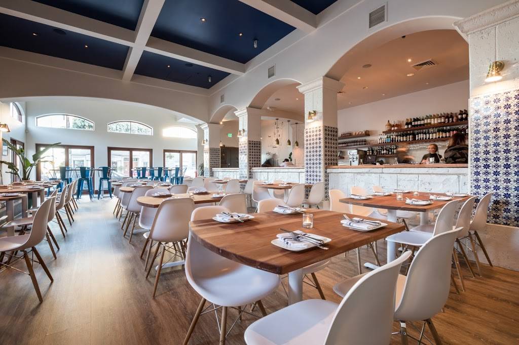 Uma Casa | restaurant | 1550 Church St, San Francisco, CA 94131, USA | 4158292264 OR +1 415-829-2264