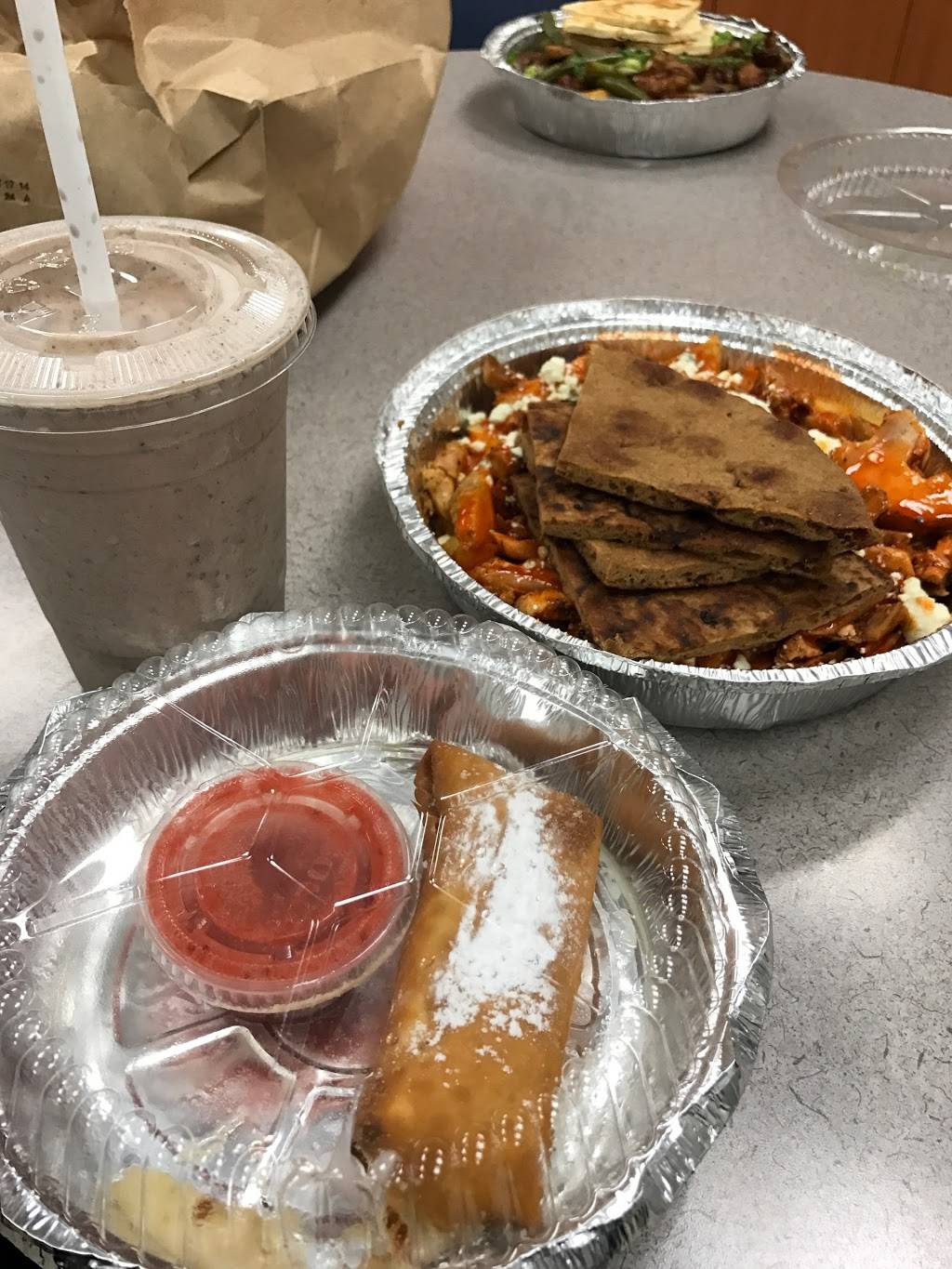 Crave Astoria | restaurant | 28-55 36th St, Astoria, NY 11103, USA | 7187264976 OR +1 718-726-4976