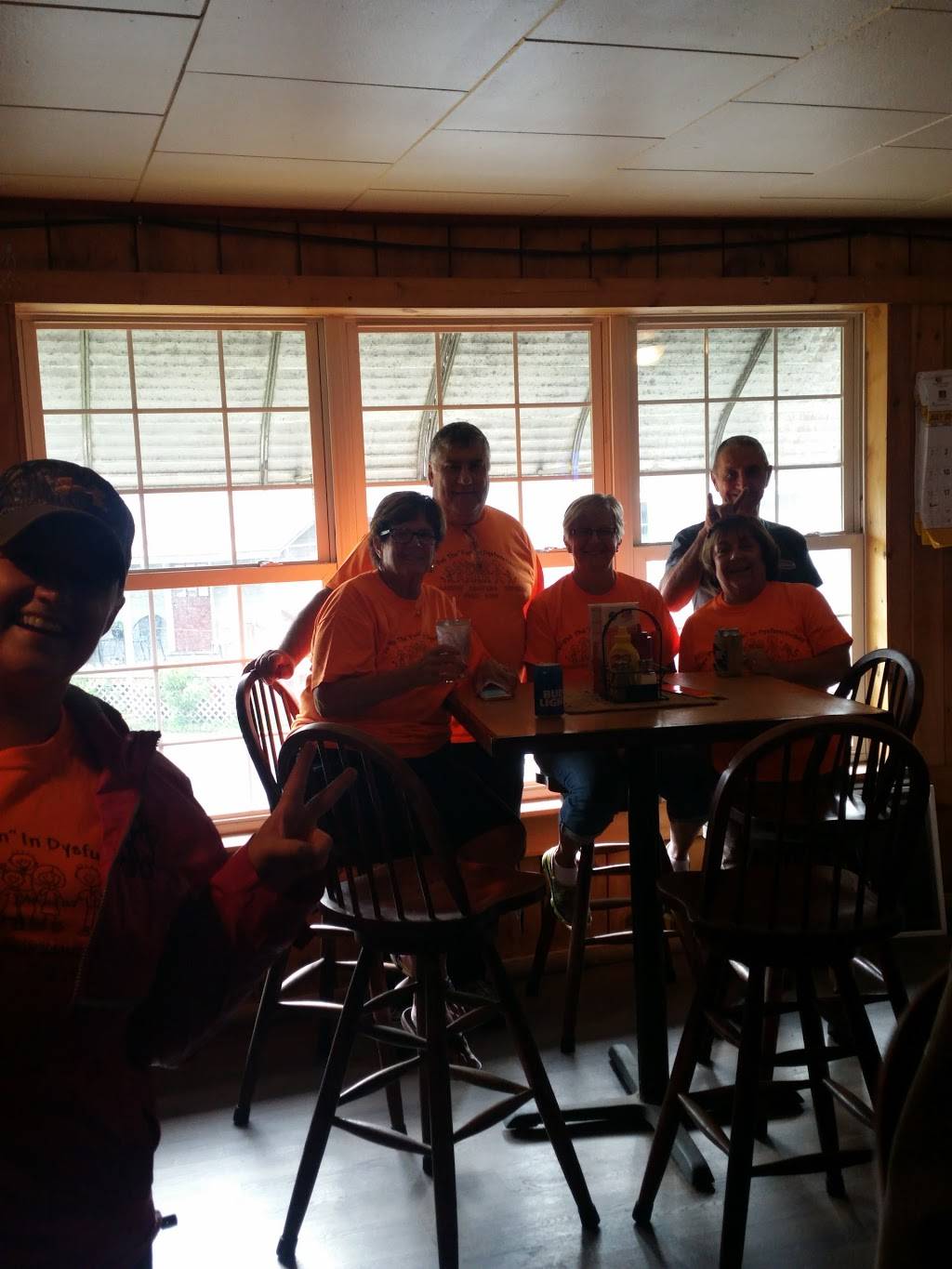 Dibbles Inn | restaurant | 25 Bridge St, Middleville, NY 13406, USA | 3158917789 OR +1 315-891-7789