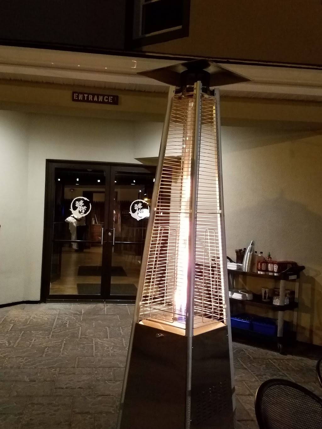 Backyard Brewery and Kitchen | restaurant | 1211 S Mammoth Rd, Manchester, NH 03109, USA | 6036233545 OR +1 603-623-3545