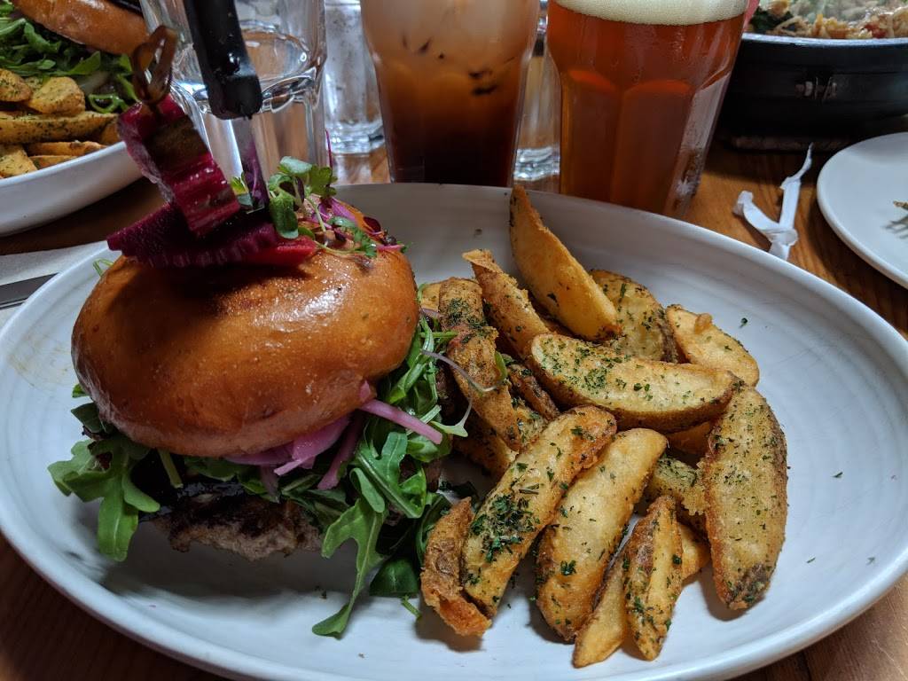 Blackwood | restaurant | 2150 Chestnut St, San Francisco, CA 94123, USA | 4159319663 OR +1 415-931-9663