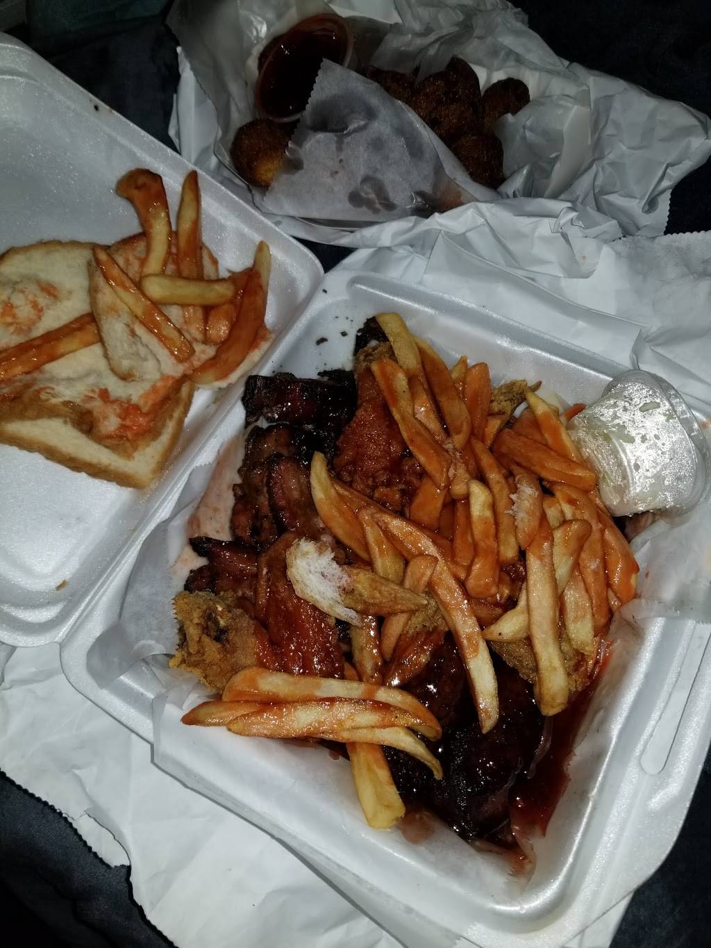 Chicago Pit Stop BBQ | restaurant | 402 W 14th St, Chicago Heights, IL 60411, USA | 7087545010 OR +1 708-754-5010