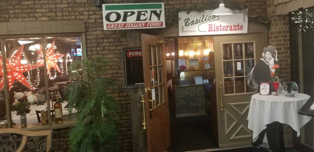 Basilico Ristorante | restaurant | 4701 N Cumberland Ave, Norridge, IL 60706, USA | 7084526400 OR +1 708-452-6400