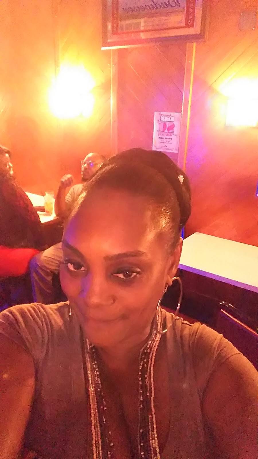 Speakeasy A Bar & Restaurant | restaurant | 5532 W Florissant Ave, St. Louis, MO 63120, USA | 3143834532 OR +1 314-383-4532