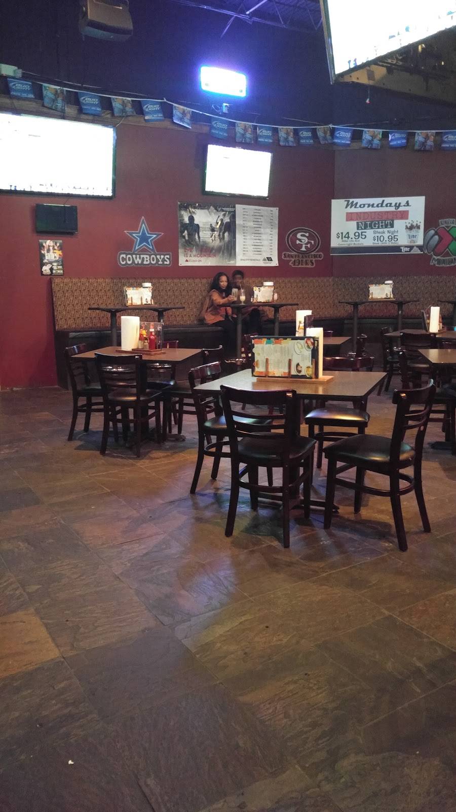 SkyBox Grill-Bar-Games | restaurant | 11314 Westheimer Rd, Houston, TX 77077, USA | 2815310266 OR +1 281-531-0266
