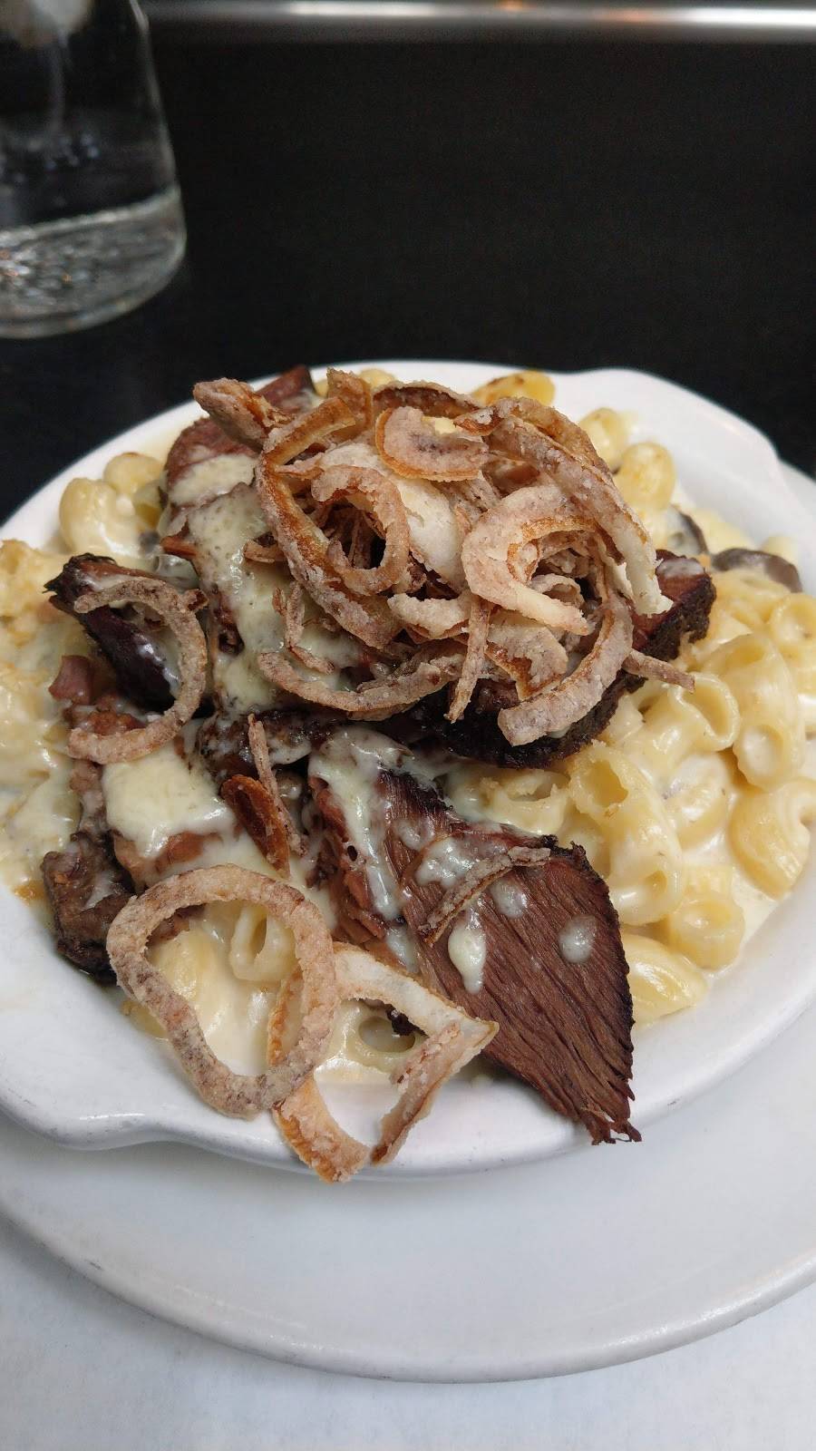 Mac Daddy | restaurant | 1453 18th St, San Francisco, CA 94107, USA | 4158726670 OR +1 415-872-6670