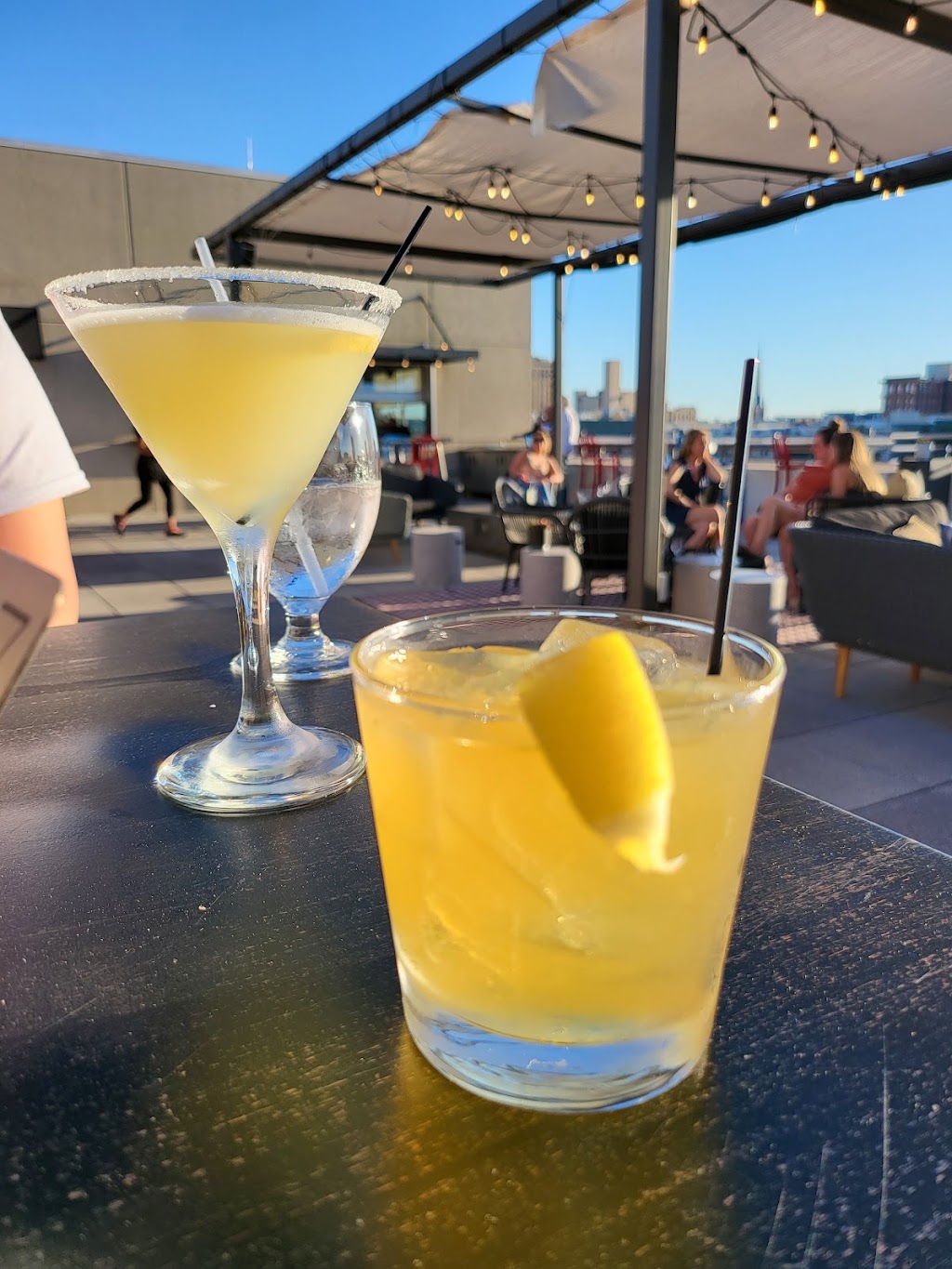 Agasi 7: Rooftop Bar + Kitchen | restaurant | 322 Rock St, Little Rock, AR 72202, USA | 5012440044 OR +1 501-244-0044